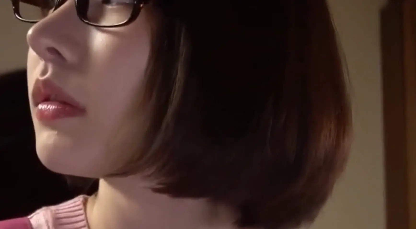 xnxx117 แอบเย็ดเล่นชู้กันในร้านกาแฟ